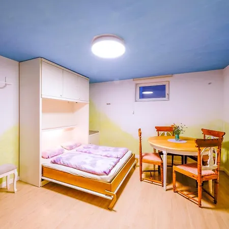 Apartment Zum Engelreich Ruhig, Laendlich, Stadtnah *